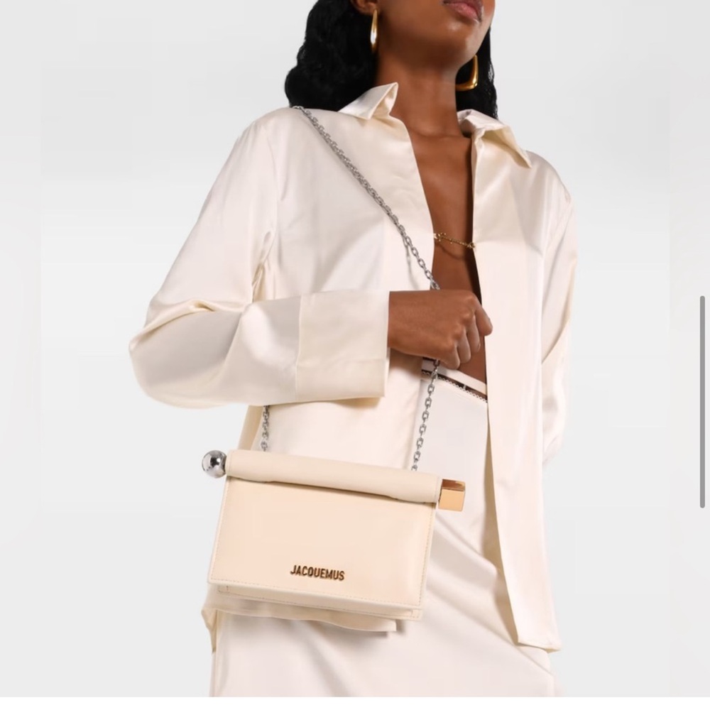 Jacquemus La Petite Pochette Rond Carré Clutch - Picture 5 of 8